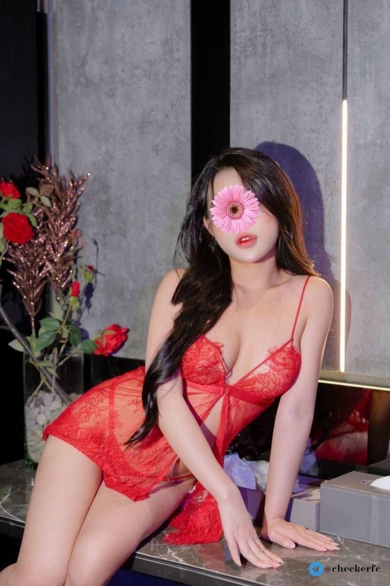 ANH THƯ - GÁI NON TƠ MỚI LỚN CHỊCH CỰC PHÊ