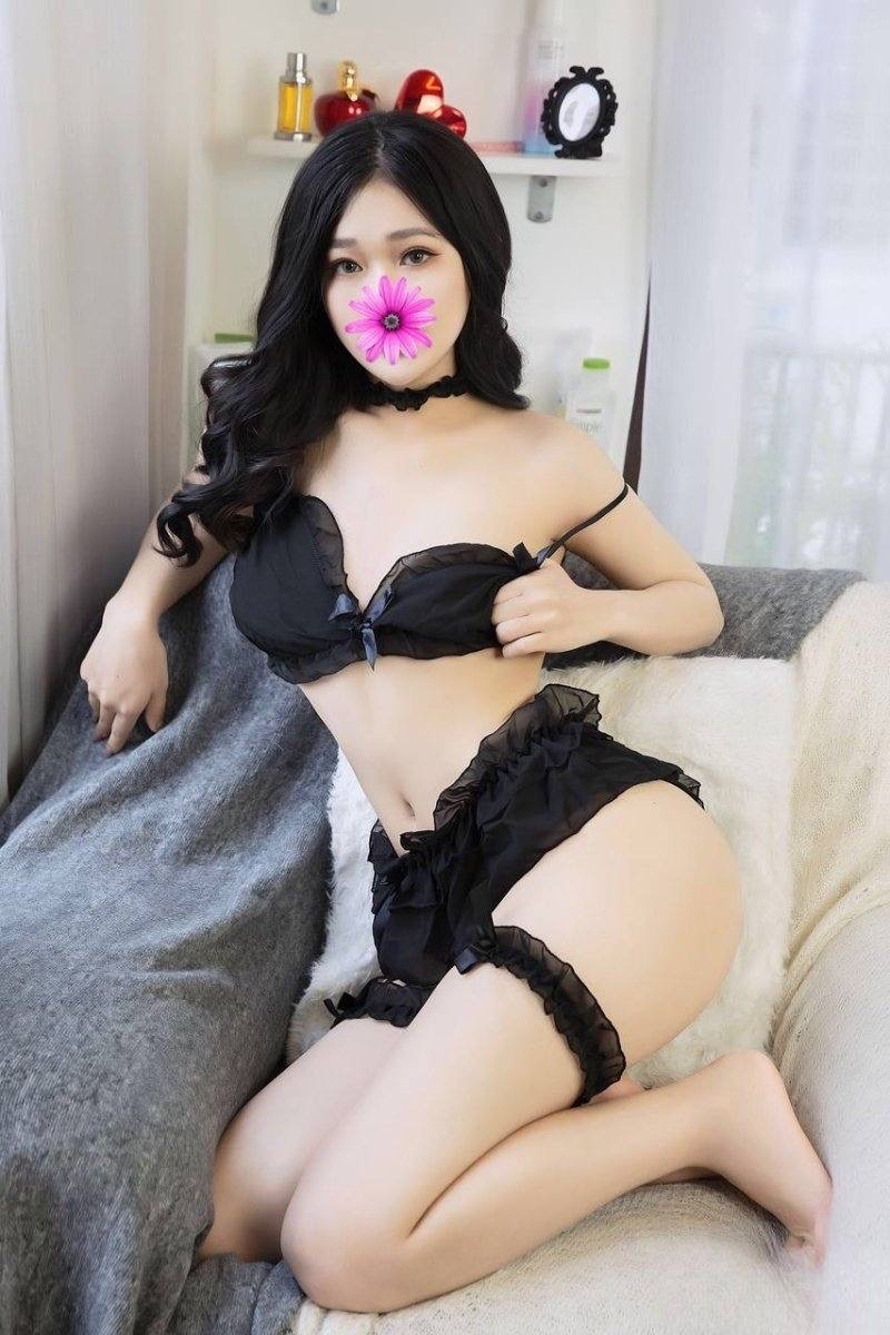 🦋 Jenny 🦋 gái mới về chiều khách hết mình 🦋