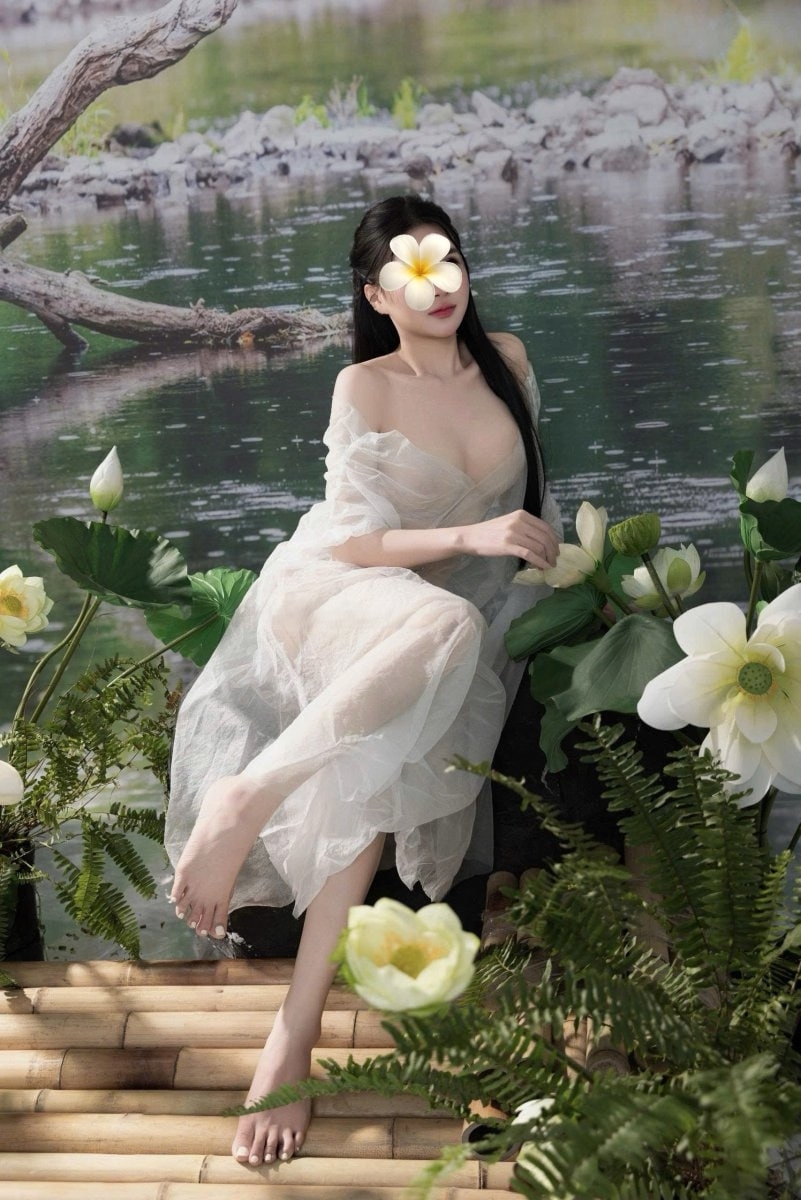 Thích Bú Cu Ngậm Cà 69 Liếm LÁP NGOAN NGOÃN BẢO GÌ LÀM ĐÓ - CHIỀU KHÁCH