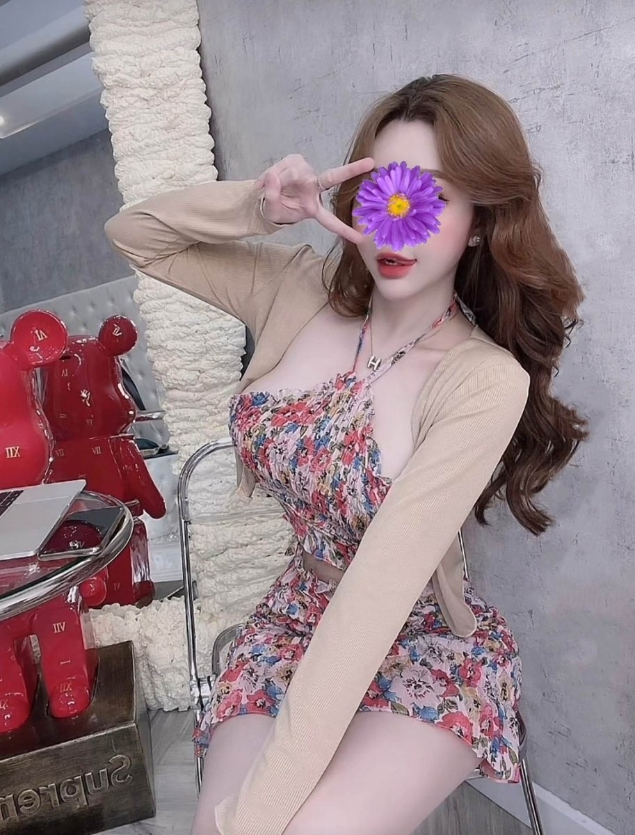 Hà Ân gái gọi trâu quỳ gia lâm. Em bé làm tình siêu phê. Bướm múp mông cong