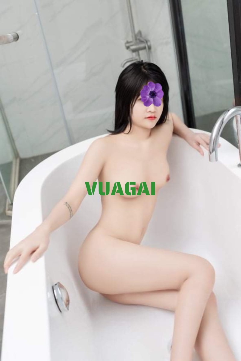 Đan Trang - Gợi Tình Bú Mút Hết Mình Yêu Chiều Cực Sướng