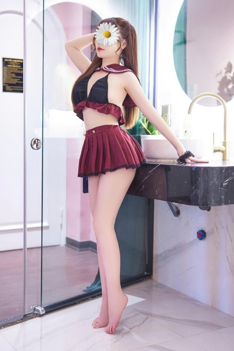 Gái Gọi Khương Hạ - Yến Nhi - Bé Gái Mới Lớn. Làm tình siêu phê. Bướm múp vú to. So là sướng