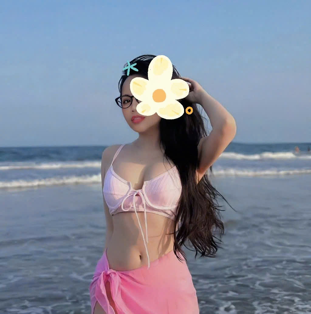 QUỲNH BÚP BÊ - GÁI SPA LÀM THÊM - SANG CHẢNH QUYẾN RŨ - MỘT EM HÀNG KHÔNG THỂ BỎ LỠ